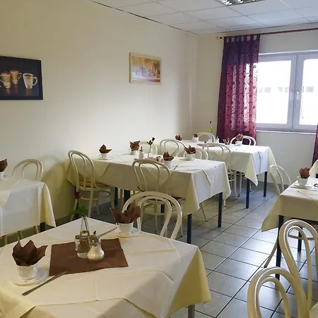 Hotel Dynamit Frechen